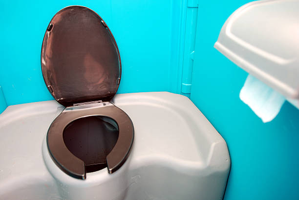 Best Porta potty delivery and setup  in Shawsville, VA