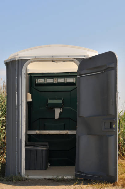 Best Construction site porta potty rental  in Shawsville, VA